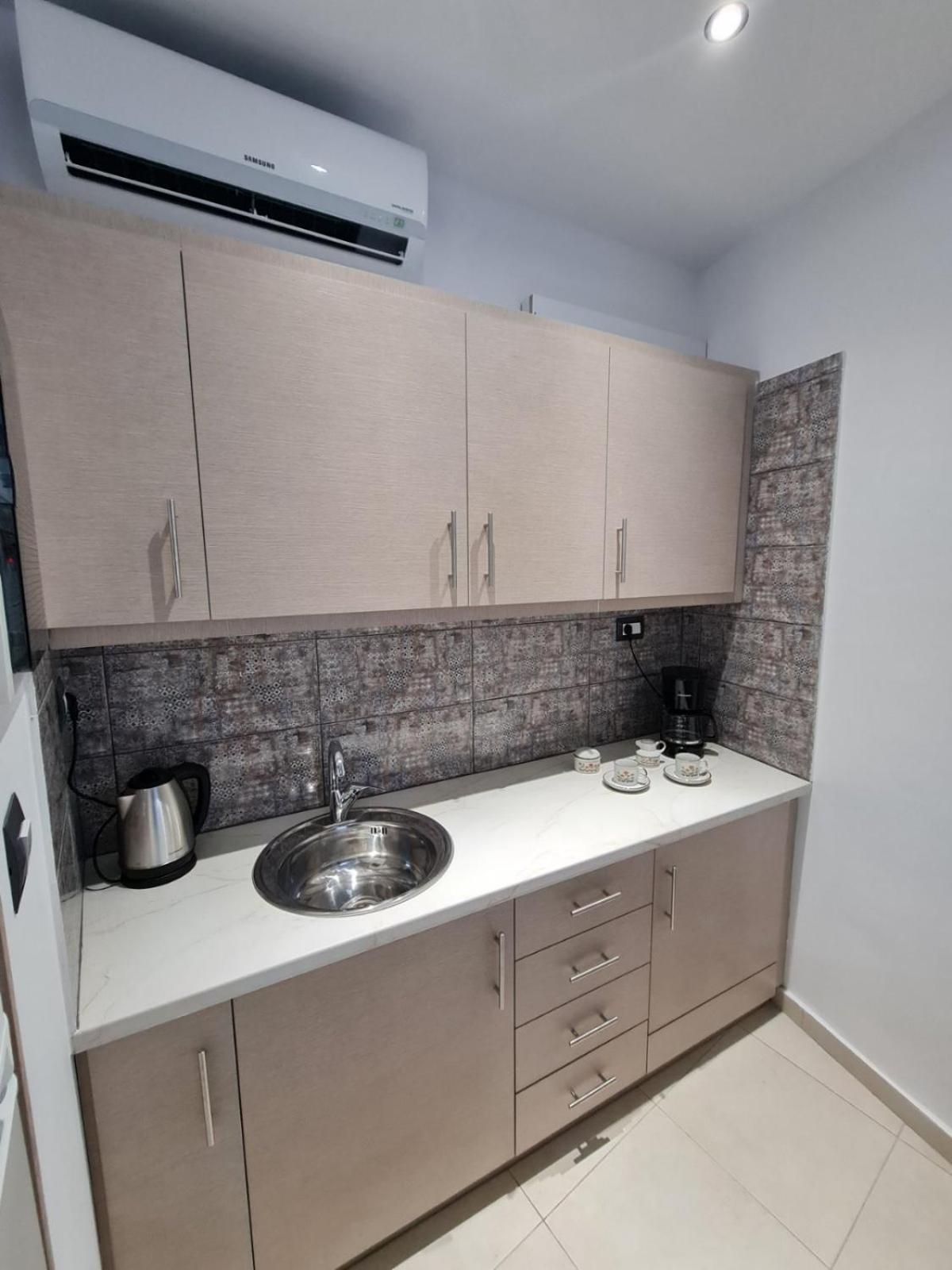 Ειδικη Προσφορα Apartment Patras Ngoại thất bức ảnh